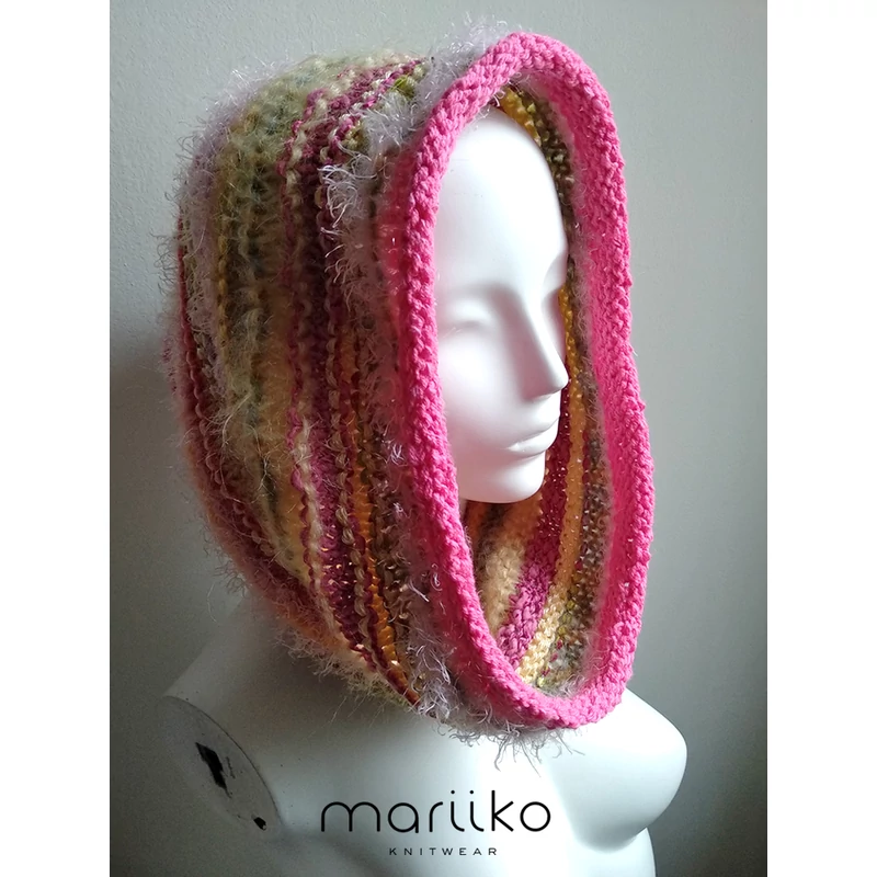 CSÍKOS KÖRSÁL KÁMZSA - HALVÁNYRÓZSASZÍN, PINK, VANÍLIASÁRGA ZÖLD